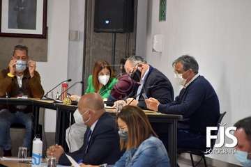 El Pacto de Telde hace valer su mayoría para aprobar definitivamente el presupuesto municipal para 2021/Francisco Javier Santana Ravelo.